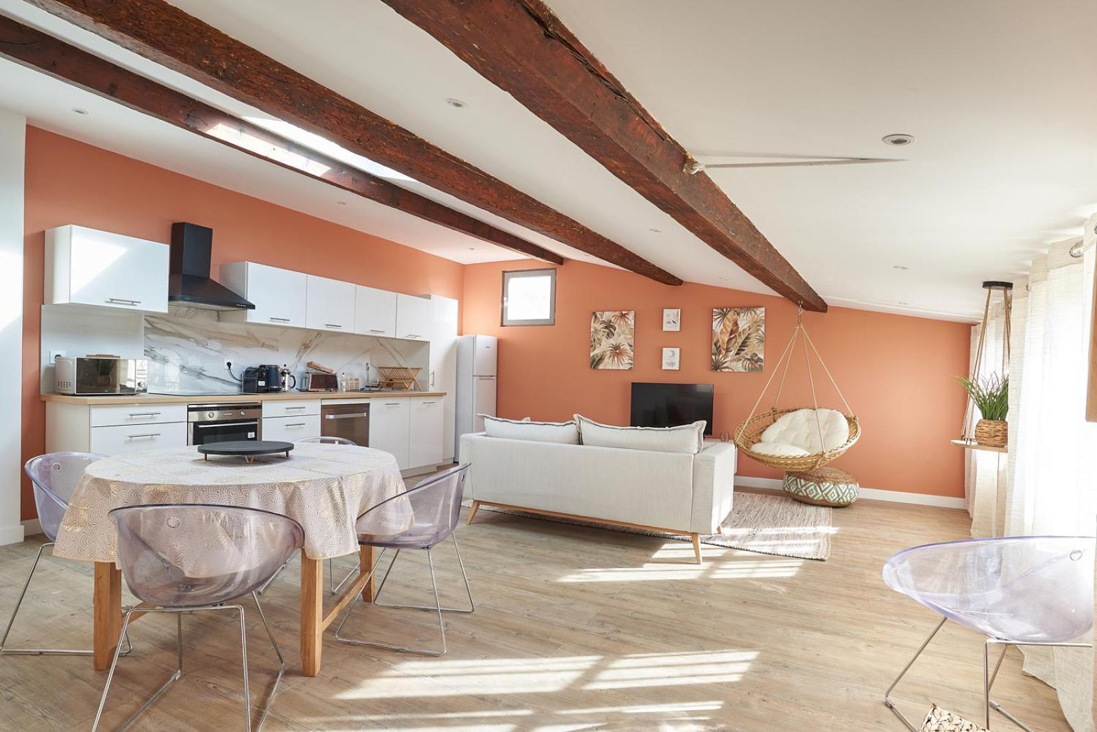 Paul Riquet 1609 City Center Residences ベジエ 部屋 写真